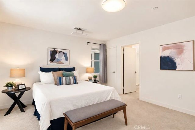 2700 E Chaucer 41, Los Angeles, CA 90065