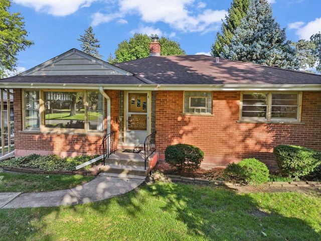 119 N Wille Street, Mount Prospect, IL 60056