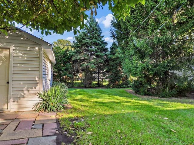 119 N Wille Street, Mount Prospect, IL 60056