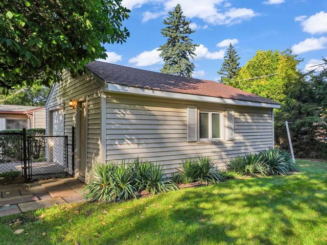 119 N Wille Street, Mount Prospect, IL 60056
