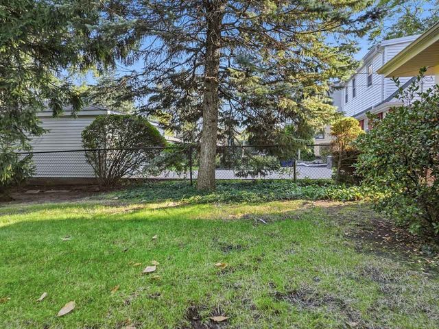119 N Wille Street, Mount Prospect, IL 60056