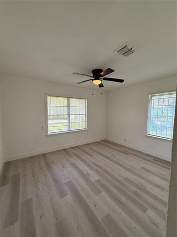 6822 Tierwester Street, Houston, TX 77021