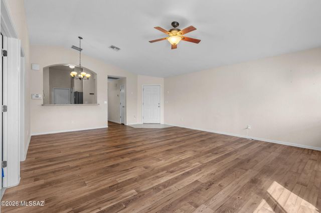 8116 E Lakeside Parkway, Tucson, AZ 85710