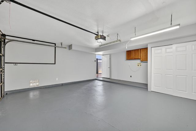 9505 COMANCHE Road NE, Albuquerque, NM 87111