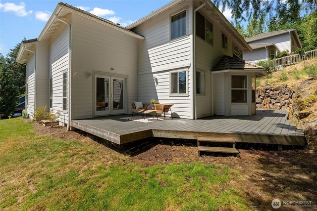 6105 75th Avenue Ct W, University Place, WA 98467