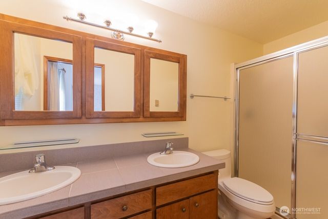 861 E Spruce, Sequim, WA 98382