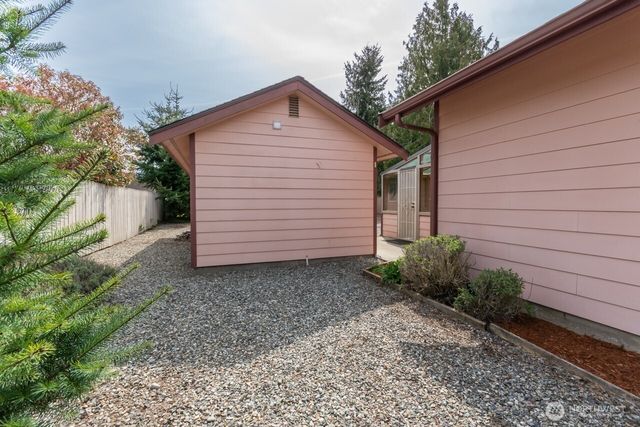 861 E Spruce, Sequim, WA 98382