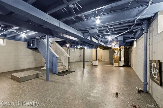 4001 Somerset Avenue, Detroit, MI 48224