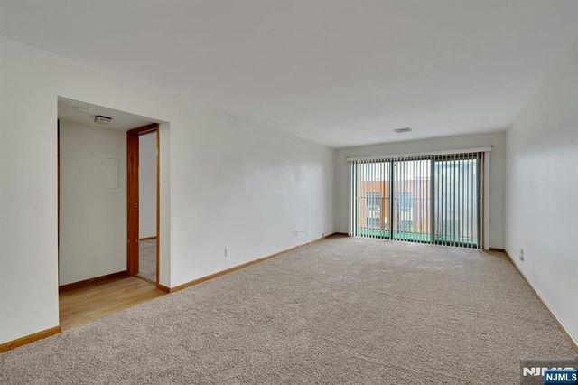 9249 John F Kennedy 420, North Bergen, NJ 07047