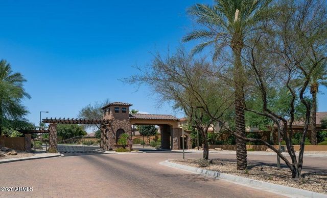 15727 W SHERIDAN Street, Goodyear, AZ 85395