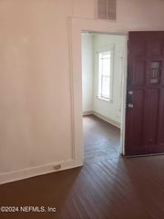 1517 LOGAN Street, Jacksonville, FL 32209