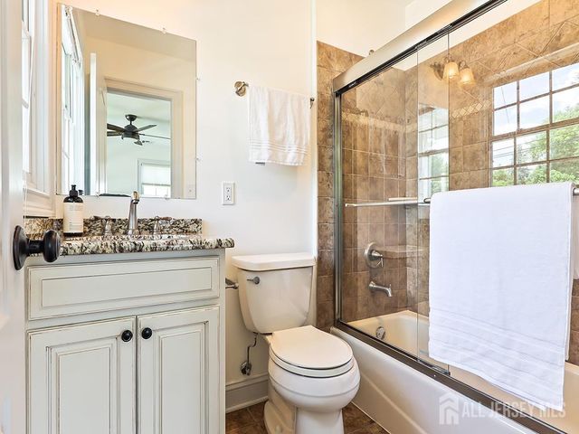87 Leavitt Lane, Princeton, NJ 08540