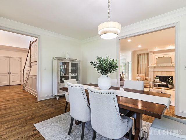 87 Leavitt Lane, Princeton, NJ 08540