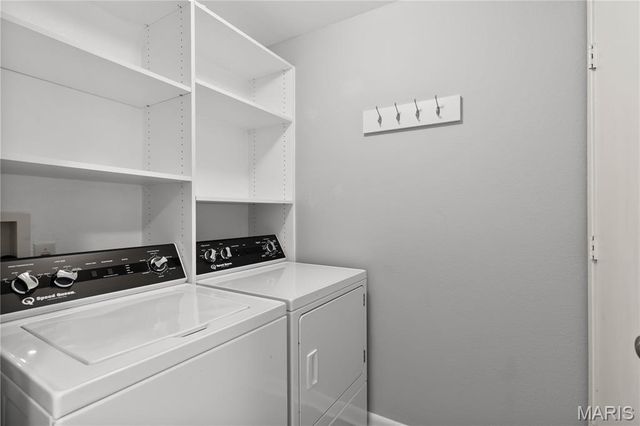 200 S Kirkwood Road 320, St Louis, MO 63122
