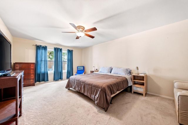 1218 Feather Crest Drive, Krum, TX 76249