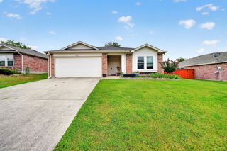 1218 Feather Crest Drive, Krum, TX 76249