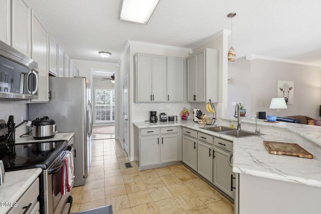 9105 Willow Valley Court, Raleigh, NC 27617
