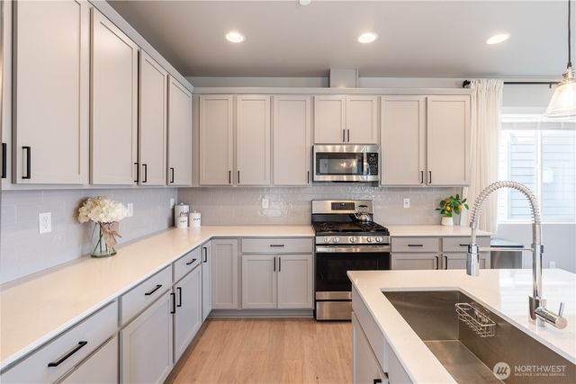 8788 68th Place NE, Marysville, WA 98270