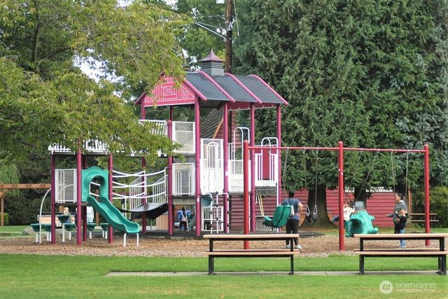 8788 68th Place NE, Marysville, WA 98270