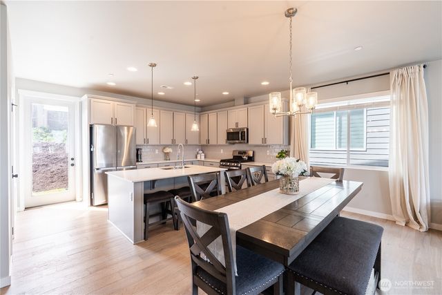 8788 68th Place NE, Marysville, WA 98270