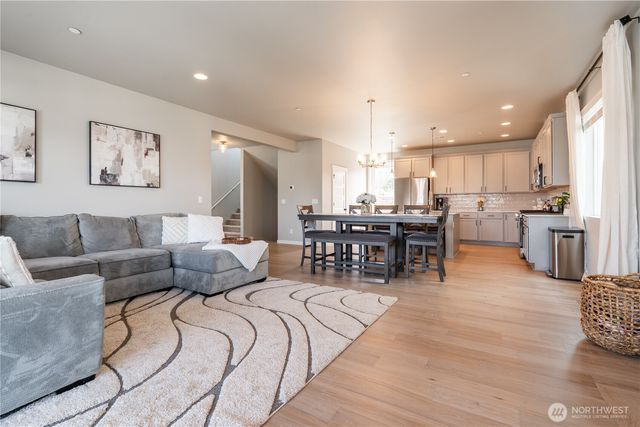 8788 68th Place NE, Marysville, WA 98270