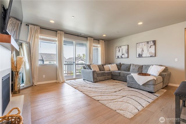 8788 68th Place NE, Marysville, WA 98270