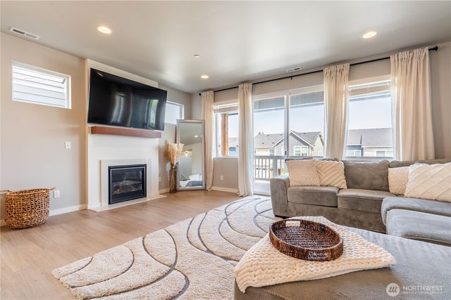 8788 68th Place NE, Marysville, WA 98270