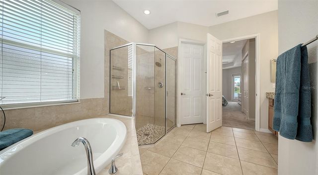 415 GRAND PRESERVE COVE, Bradenton, FL 34212