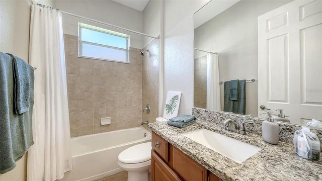 415 GRAND PRESERVE COVE, Bradenton, FL 34212