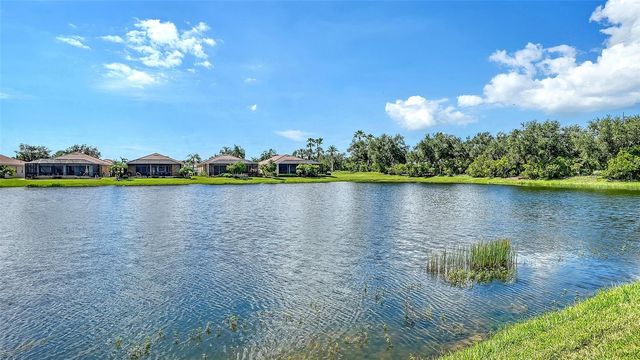 415 GRAND PRESERVE COVE, Bradenton, FL 34212