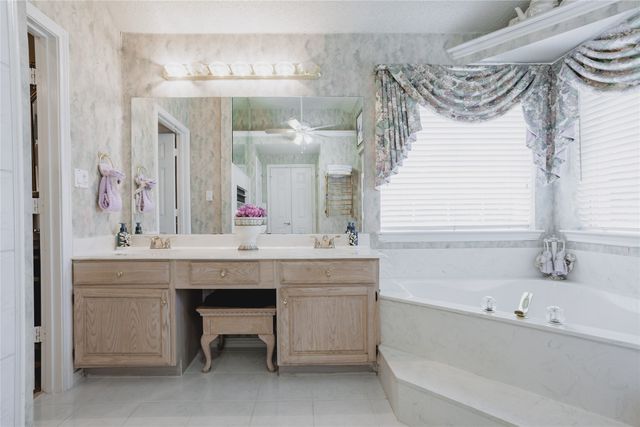 7115 Oaklawn, Sachse, TX 75048
