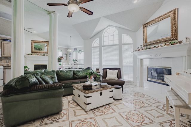 7115 Oaklawn, Sachse, TX 75048