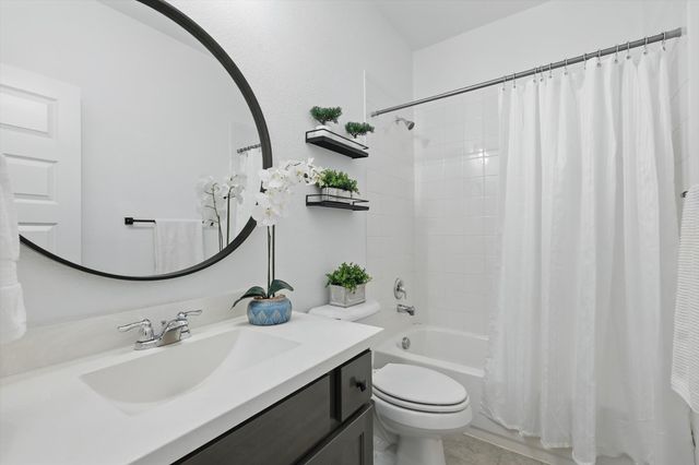 1012 Friesian Lane, Aubrey, TX 76227