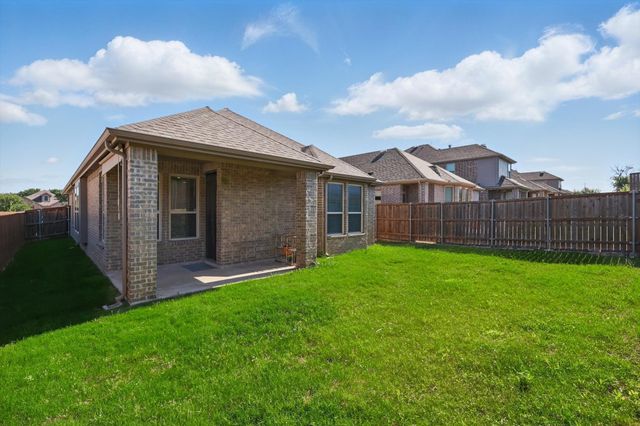 1012 Friesian Lane, Aubrey, TX 76227