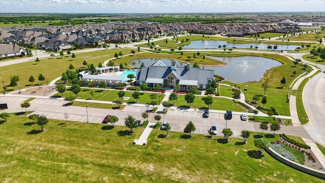 1012 Friesian Lane, Aubrey, TX 76227