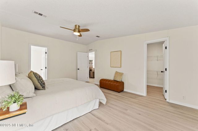 125 MELANIE Lane, Middleburg, FL 32068