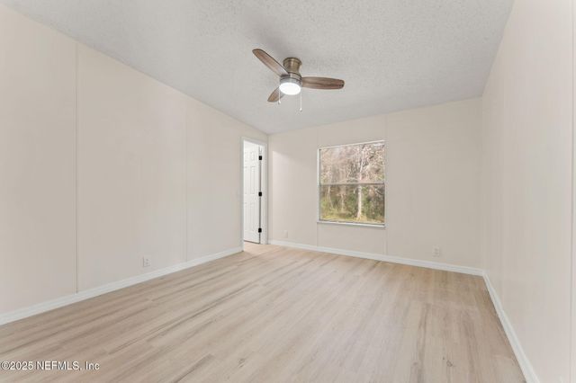 125 MELANIE Lane, Middleburg, FL 32068