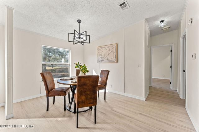 125 MELANIE Lane, Middleburg, FL 32068