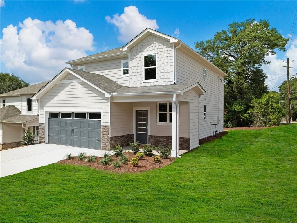 246 W Midland Avenue, Winder, GA 30680