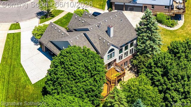 602 Appoline Court, Rochester, MI 48307