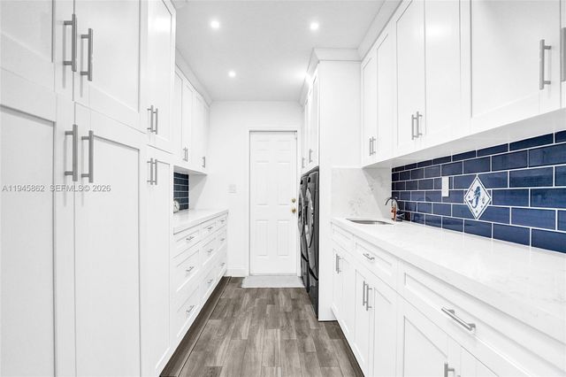 2069 NE 196th Ter, North Miami Beach, FL 33179