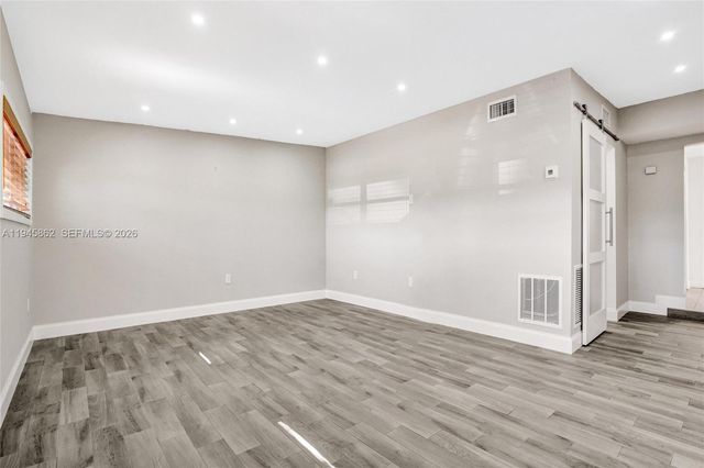 2069 NE 196th Ter, North Miami Beach, FL 33179