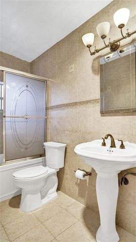 2069 NE 196th Ter, North Miami Beach, FL 33179