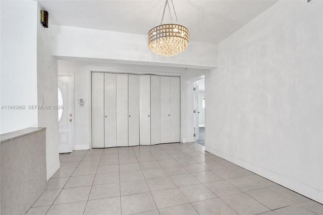 2069 NE 196th Ter, North Miami Beach, FL 33179