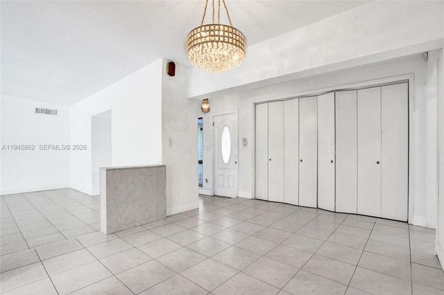 2069 NE 196th Ter, North Miami Beach, FL 33179