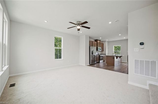 284 Tern AVE, Portsmouth, VA 23701