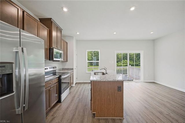 284 Tern AVE, Portsmouth, VA 23701