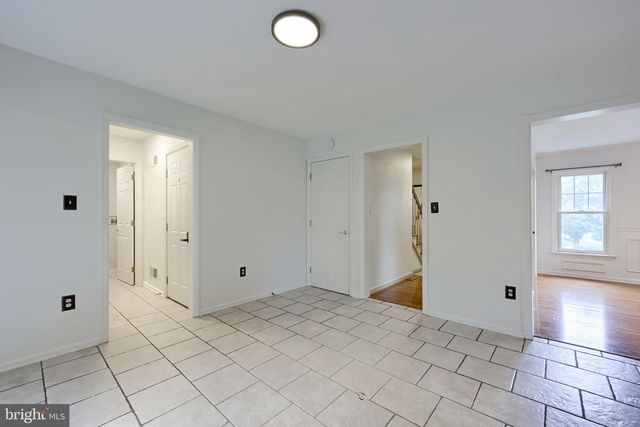 740 CHESTERBROOK DR, York, PA 17406