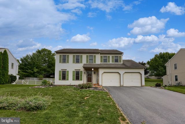740 CHESTERBROOK DR, York, PA 17406