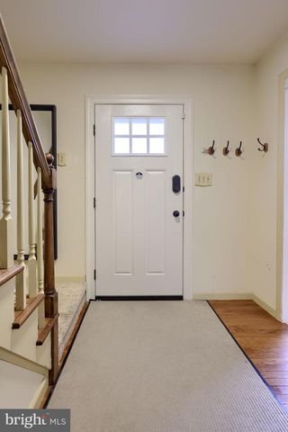 740 CHESTERBROOK DR, York, PA 17406